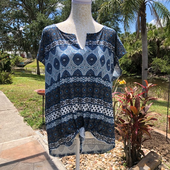 Lucky Brand 🍀 BoHo V-Neck Tie Front 🦋 - Picture 4 of 11